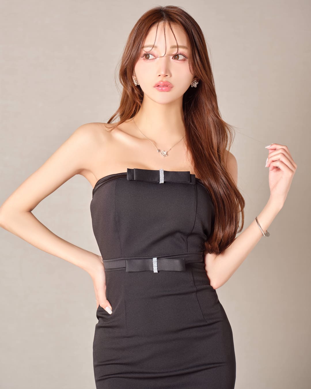 Ribbon Edge Mini Dress : Black